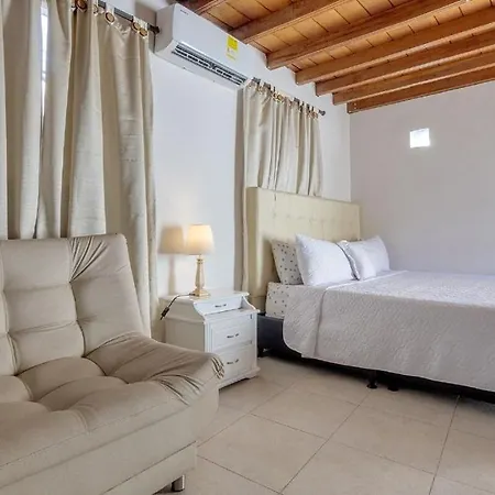 Living House Cartagena! Cartagena